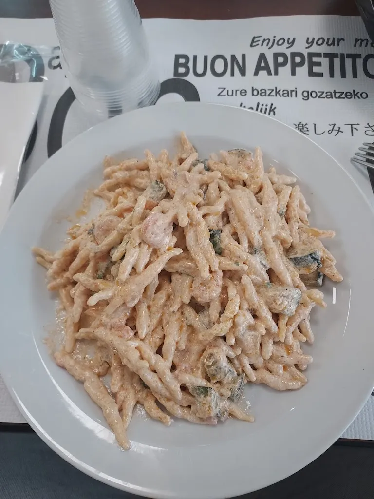 Franky May_Dolce e Gustoso | Bar Pasticceria Pizzeria Gelateria Ristorante Banchetti Catering Gastronomia._Alcamo_review