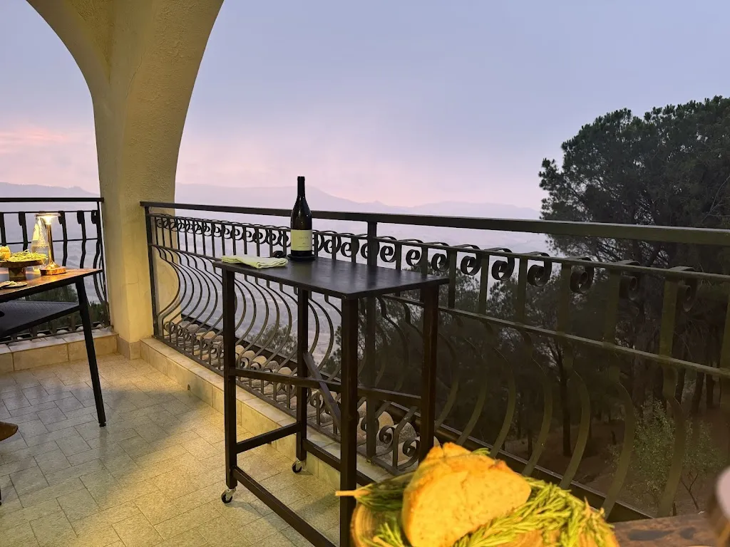 Aleksander Celewicz_Terrazza Costantino_Aliminusa_review