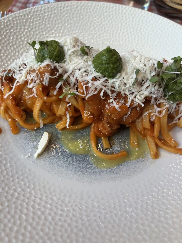 Kamilah of Teas With Meaning_Sikulo Emporio - Pomo & Pomo_Aliminusa_review