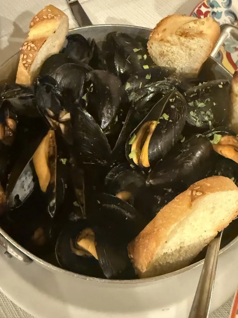 Suzy Shen_Il Cambusone_Aliminusa_review