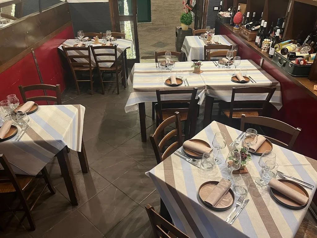 STUZZICANDO restaurant in Aliminusa