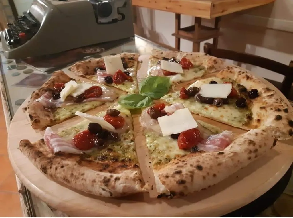 Pizzeria La Lira_Gioia del Colle_slider_image_3