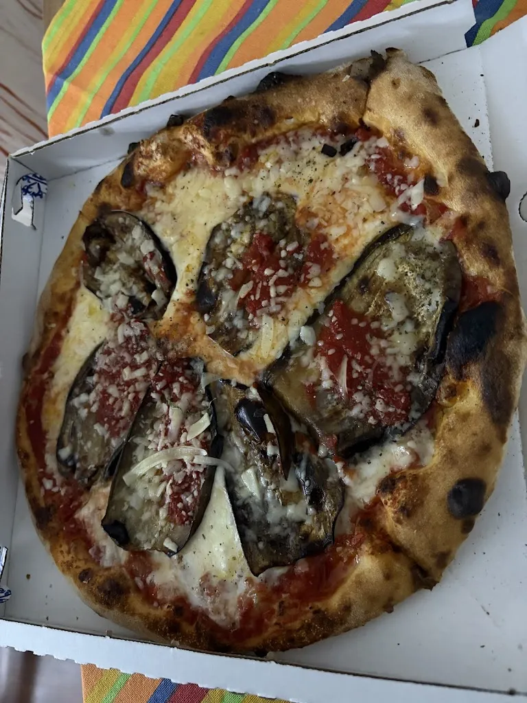 Nathaniel Monk_Pizzeria Da Carletto_Altavilla Milicia_review