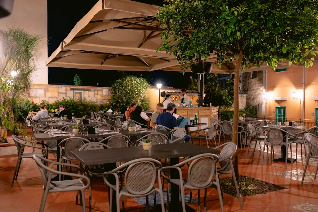 La Strummula Restaurant_Altavilla Milicia_slider_image_1