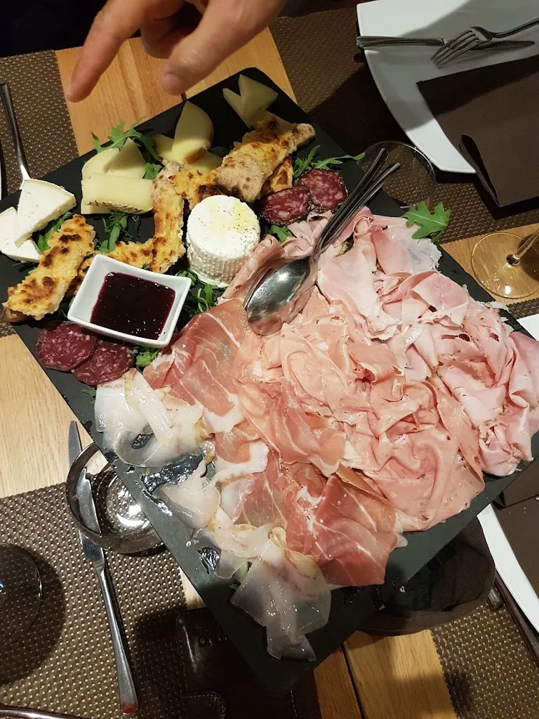 Olesja Zelenska_Fratelli Piombino Restaurateur_Altavilla Milicia_review