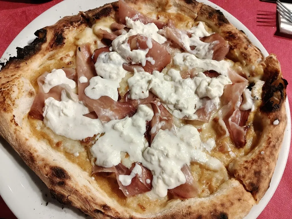 Leonardo Dimauro_L'Altra Corte_Gioia del Colle_review