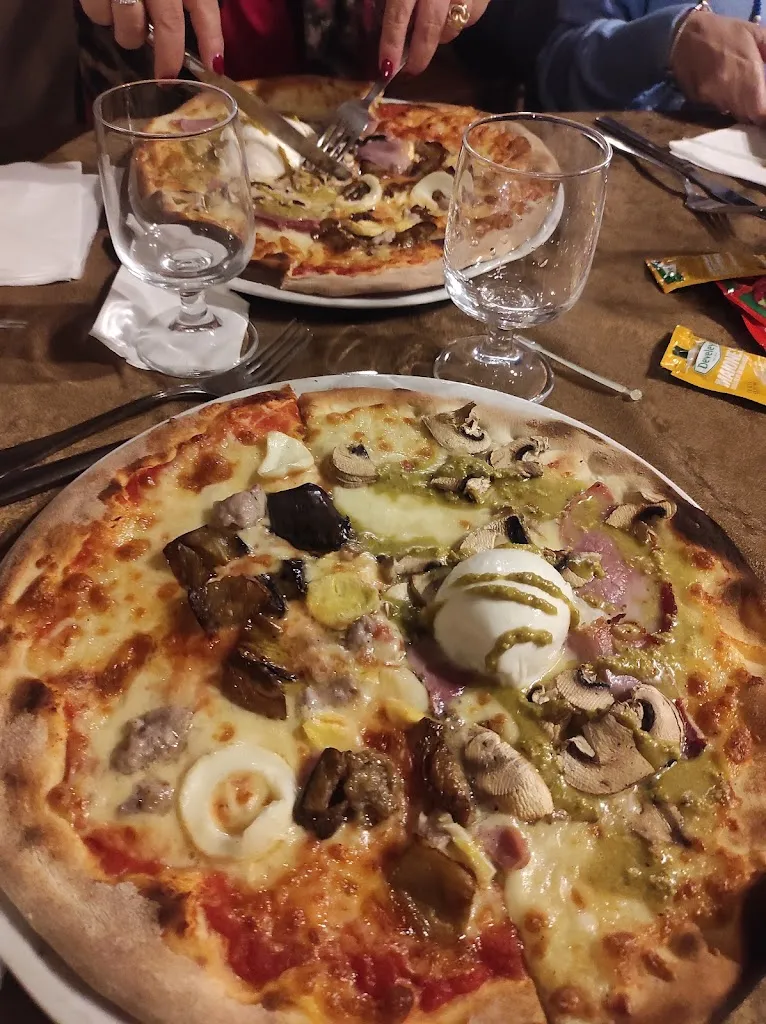 PIZZERIA RED DEVIL_Barrafranca_slider_image_2