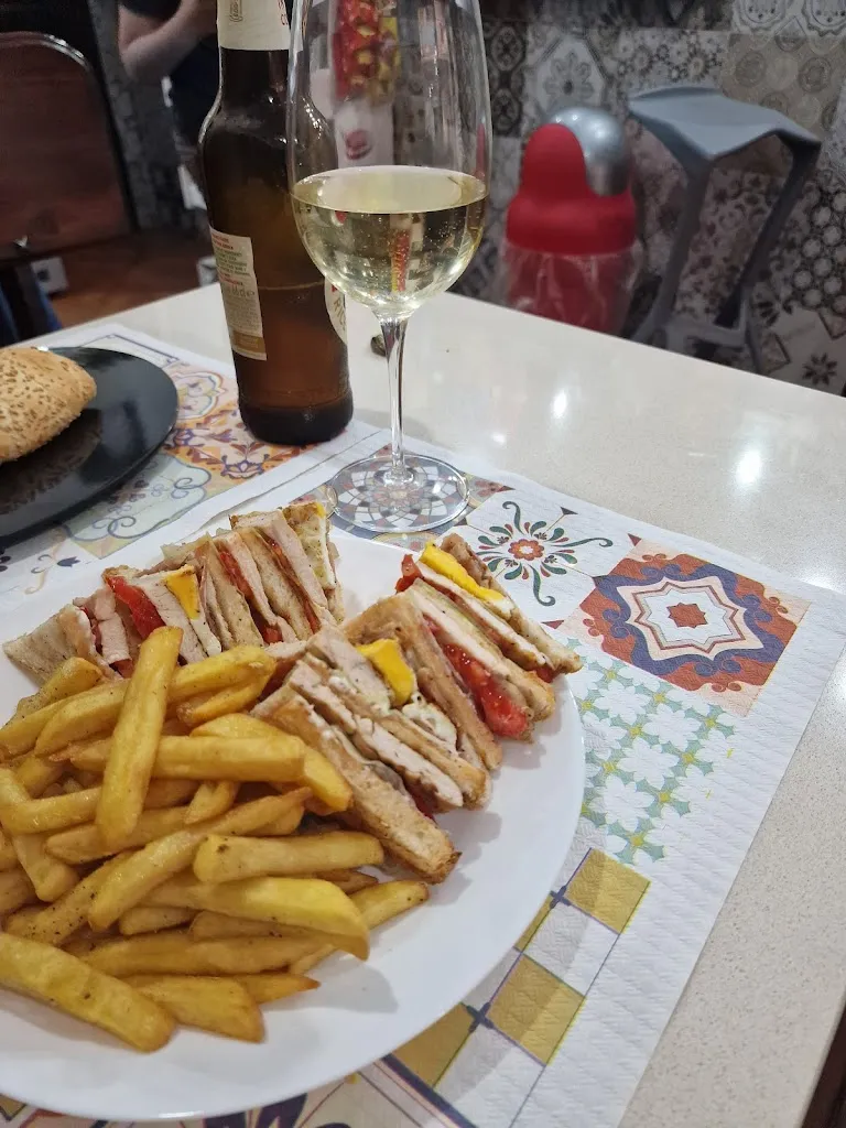 Adreena Angela_Bar Epoca di Benigno Filippa_Belmonte Mezzagno_review