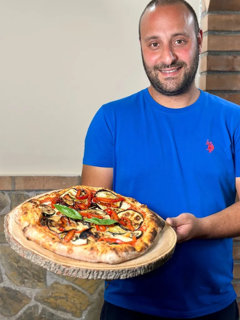 Pulcinella Pizzeria _ Lounge bar_Belmonte Mezzagno_slider_image_2