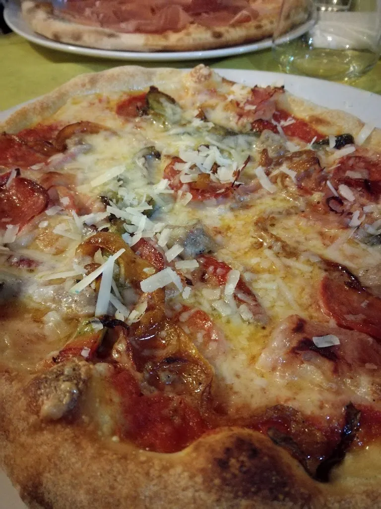 La Vucciria_Belmonte Mezzagno_slider_image_1