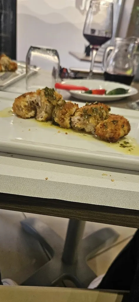 Alessandro Vasta_AmatoMare pescheria con cucina_Barcellona Pozzo di Gotto_review