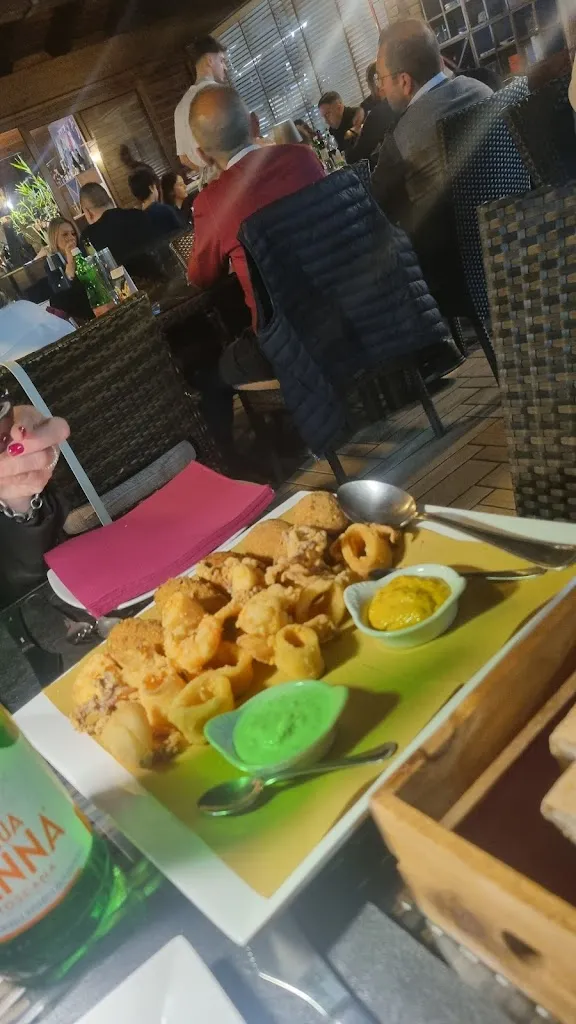 Giuseppe Rizzo_RISTORANTE Pizzeria TRAMINER a Barcellona Pozzo di Gotto  - Ristorante di pesce, Cucina mediterranea, Sala ricevimenti._Barcellona Pozzo di Gotto_recensione