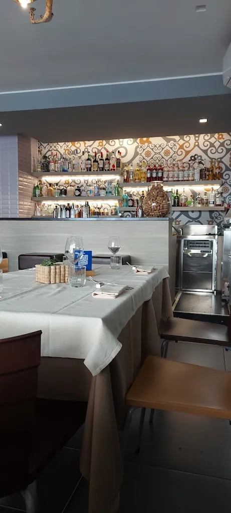 Marè Ristorante_Barcellona Pozzo di Gotto_slider_image_1