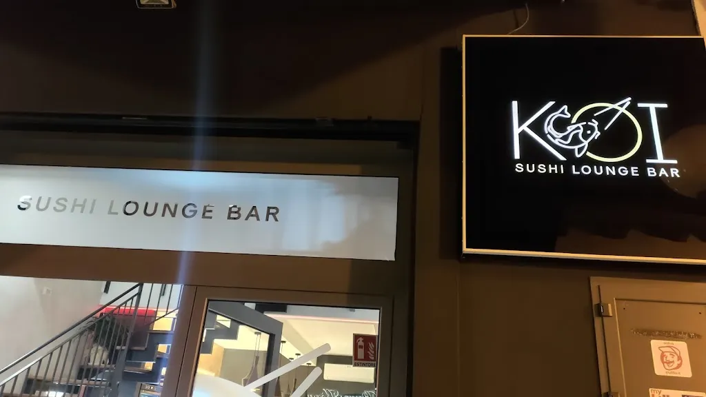 Tindaro Cotugno_Koi sushi lounge bar_Barcellona Pozzo di Gotto_review