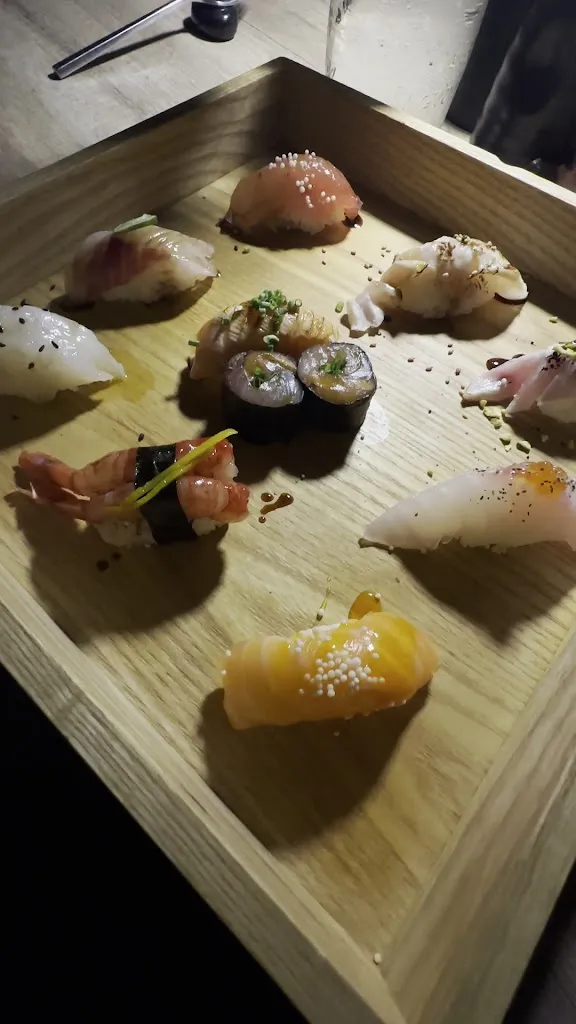 Sushi Lab_Barcellona Pozzo di Gotto_slider_image_2