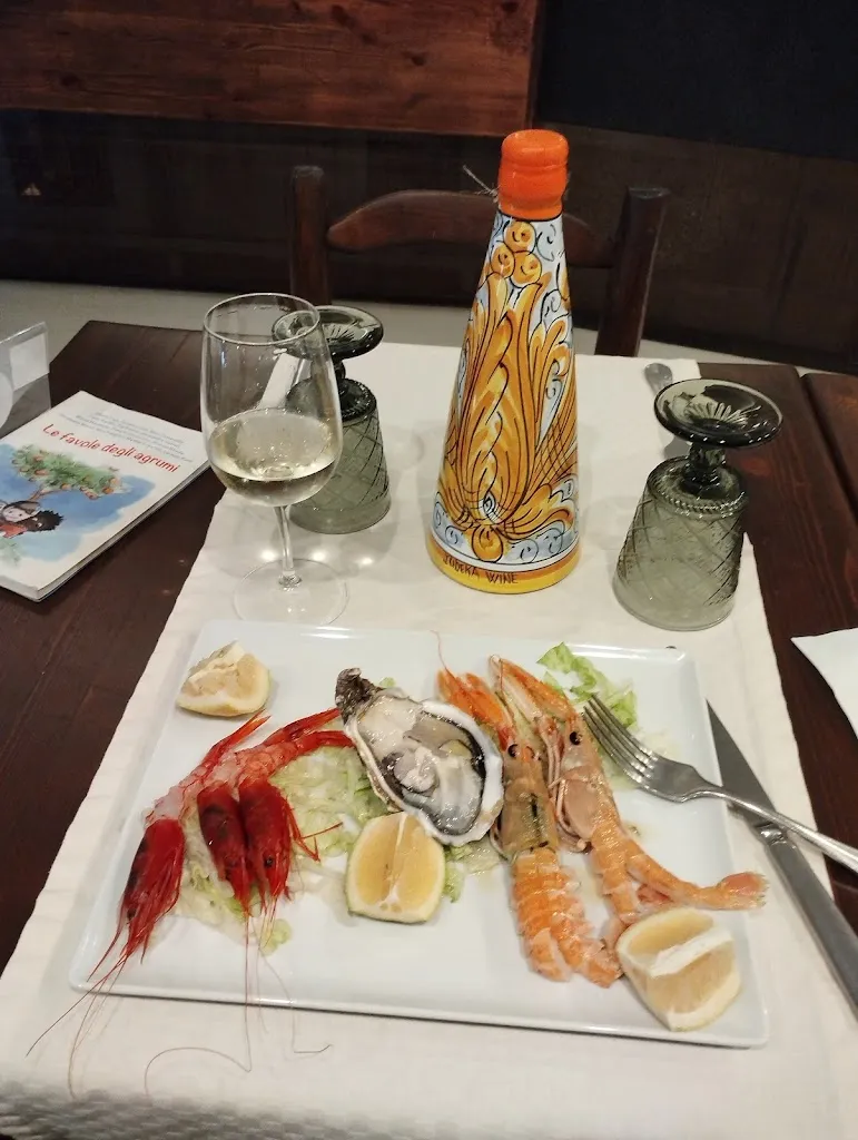 Lia Ci Si?_Barcellona Pozzo di Gotto_slider_image_3