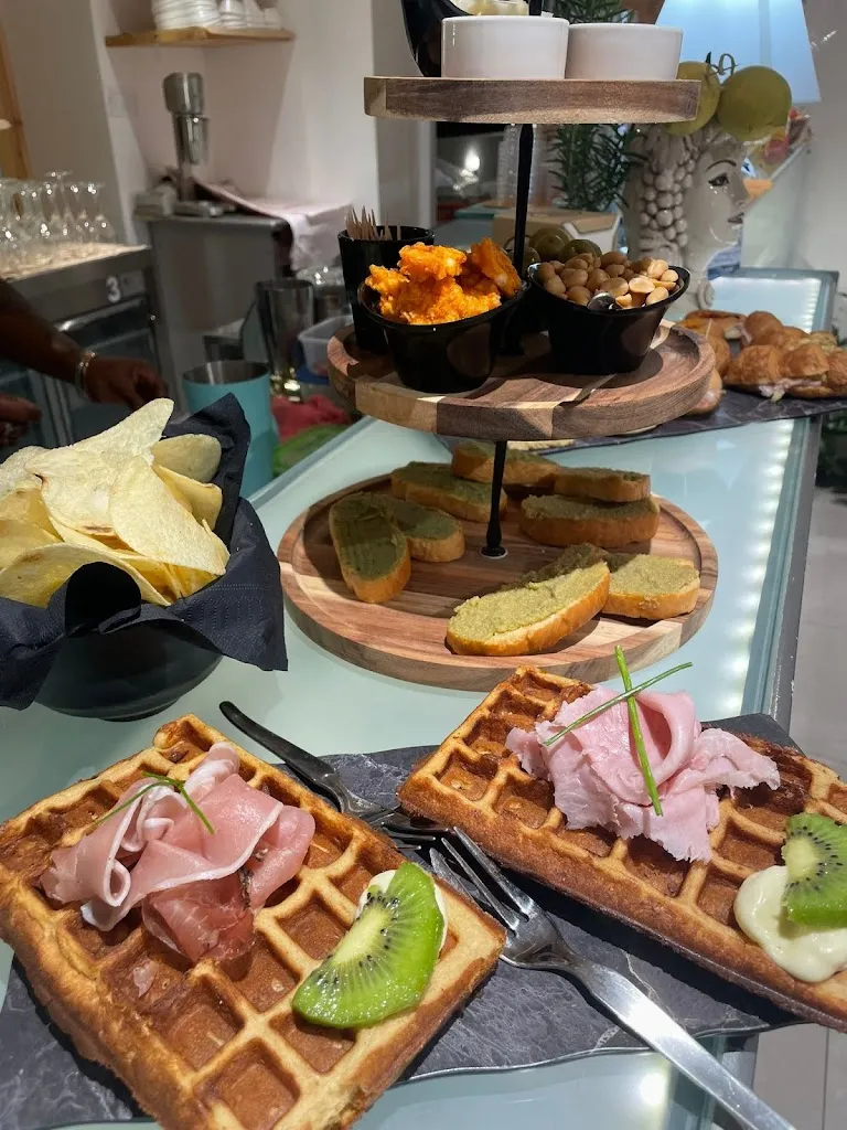 My Coffee Bar - Pizzeria - B&B_Barcellona Pozzo di Gotto_slider_image_2