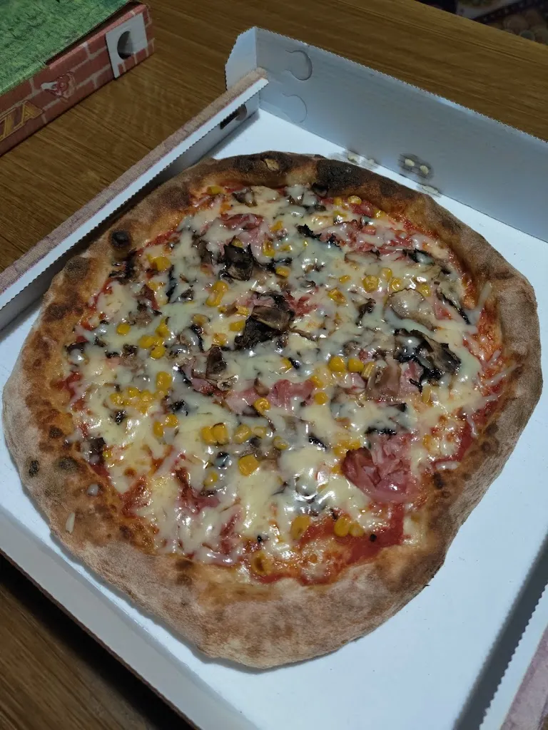 Tindaro Cotugno_Pizzeria Roma _Barcellona Pozzo di Gotto_review