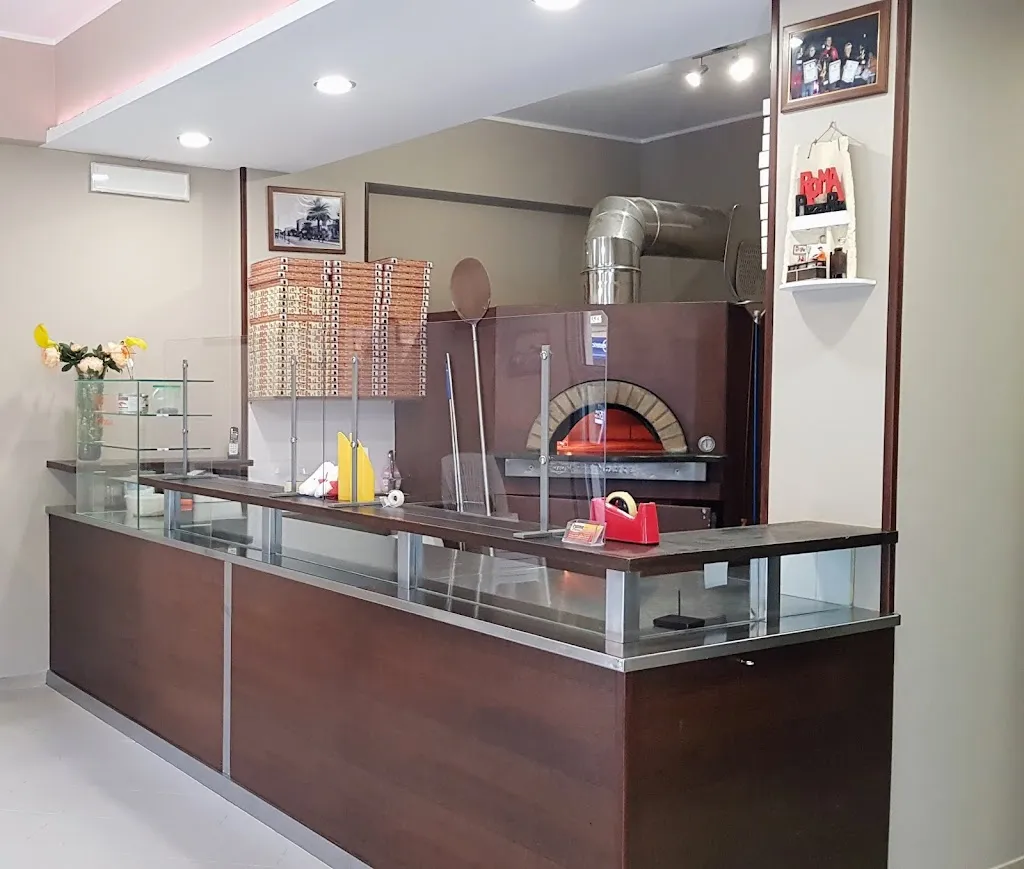 Pizzeria Roma _Barcellona Pozzo di Gotto_slider_image_3