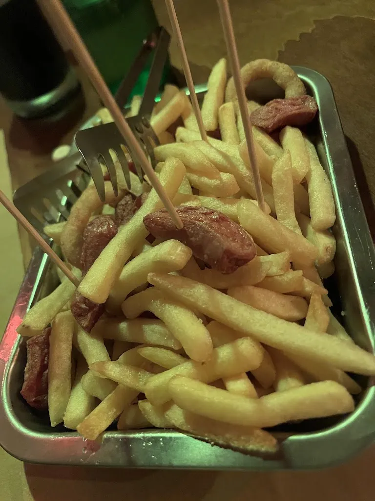 Al piccolo ritrovo restaurant in Barcellona Pozzo di Gotto