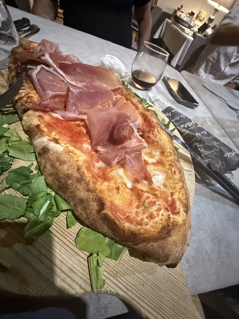 Michele Scarpuzza_TYCHE Ristorante Pizzeria_Bivona_review
