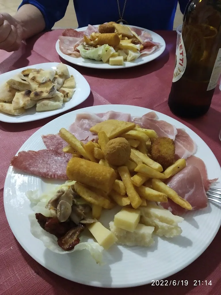 The Just Prezioso_Bisacquino_slider_image_3