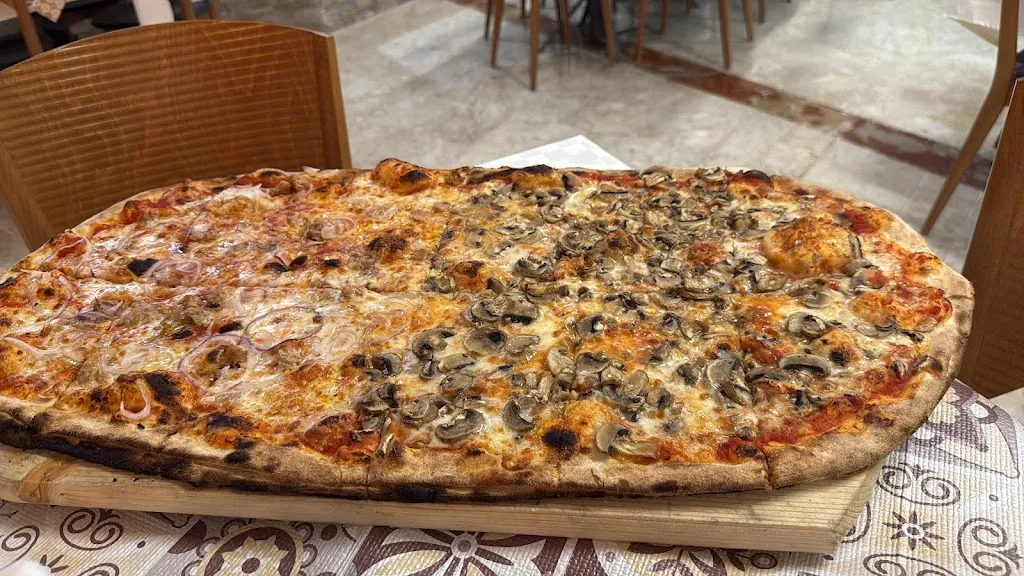 Il baffo bianco restaurant in Bisacquino