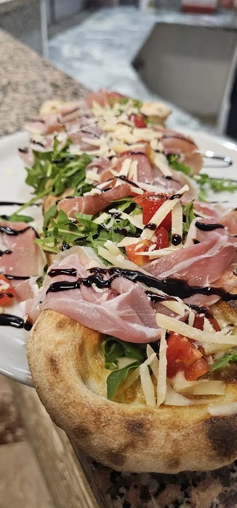 Il baffo bianco_Bisacquino_slider_image_3