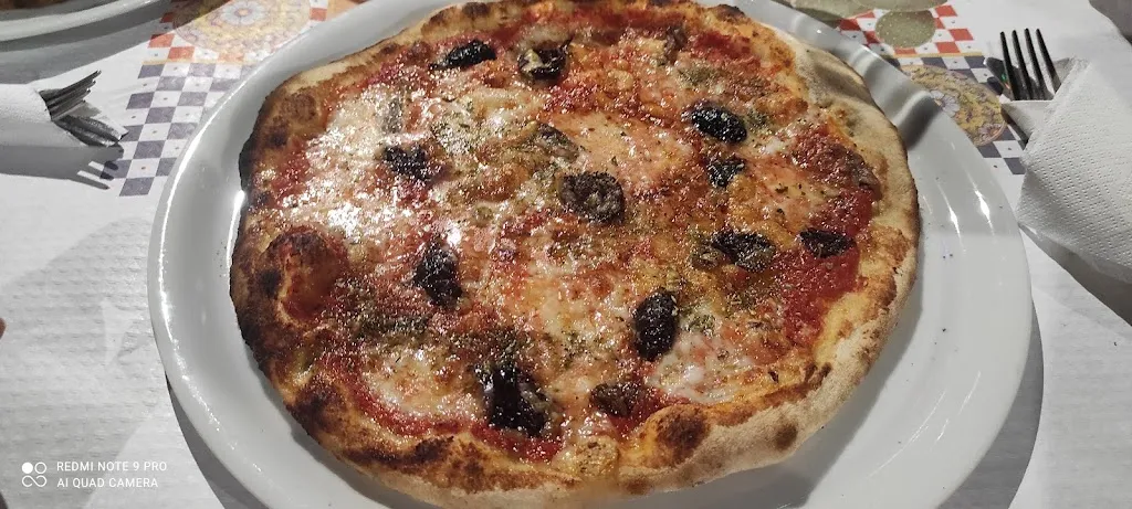 Salvatore_Bar-Ristorante-Pizzeria 