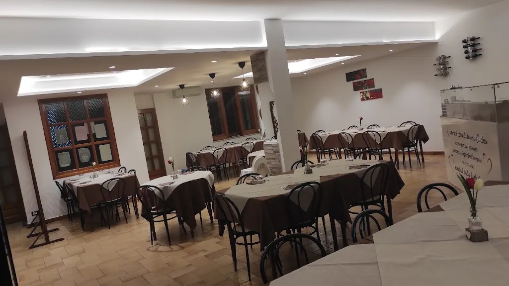 Al Tulipano Rosso restaurant in Bompietro