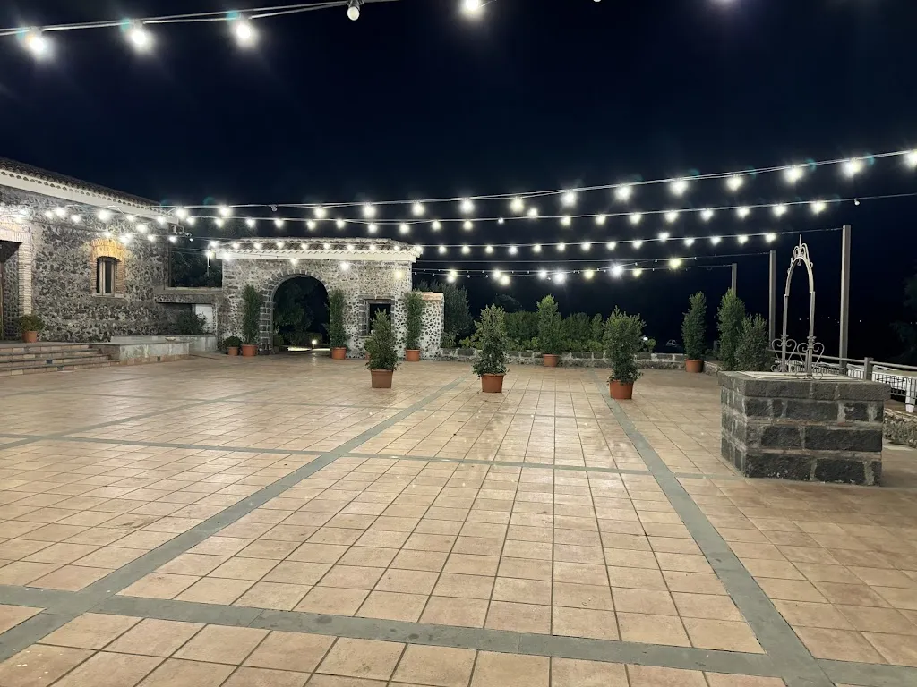 Margaret Canella_Casale del Notaio_Belpasso_review