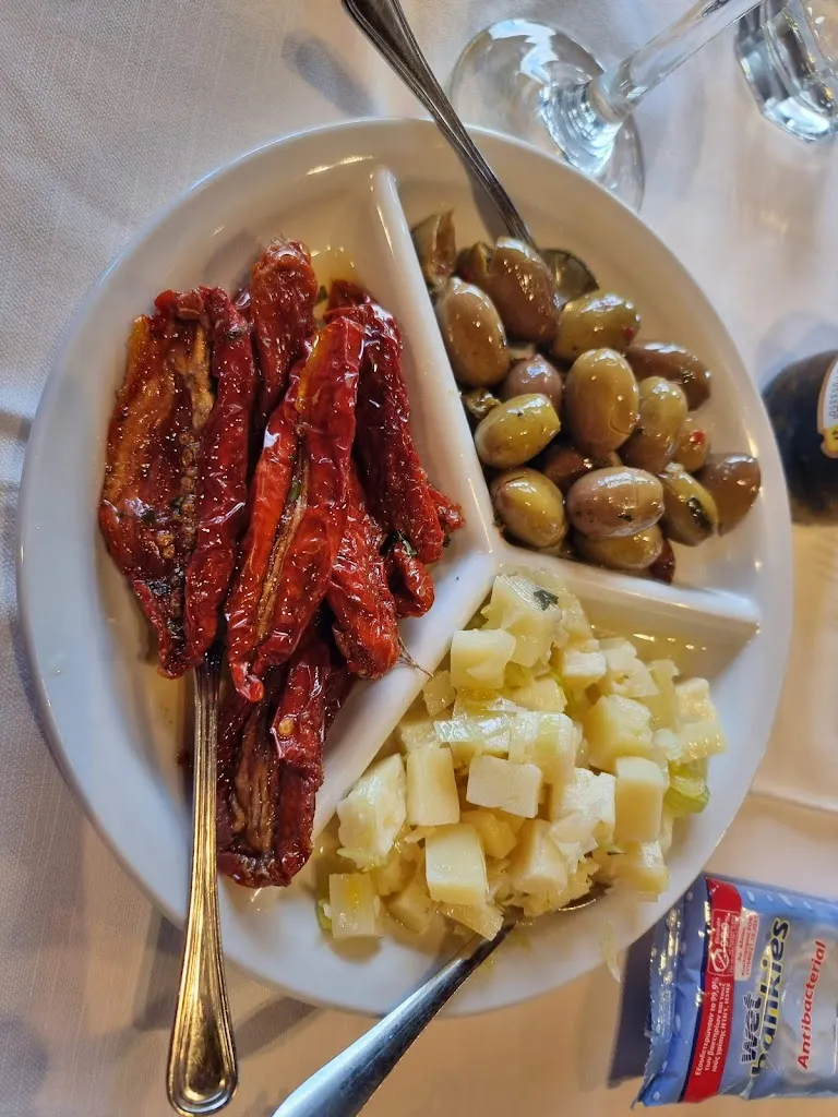 Charles Portelli_Ristorante Osteria Le Miniminagghie_Belpasso_review