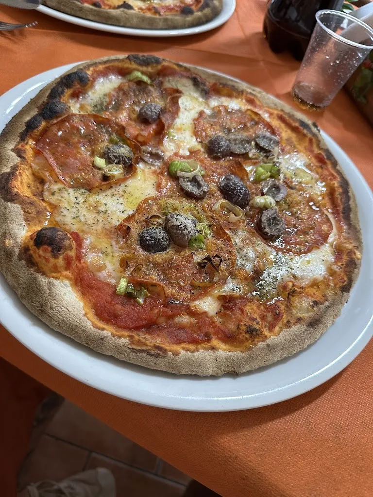 Antica Pizzeria Belpasso restaurant in Belpasso