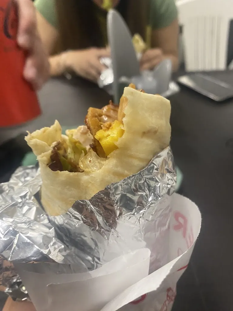 TwoWheelMayhem Man_Grande Pizza Qui_Belpasso_review