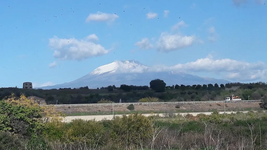 Angela & Bros._Belpasso_slider_image_3