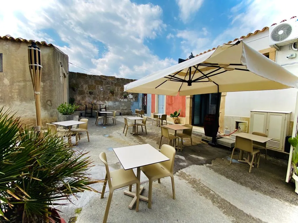 Lampara Street Food restaurant in Avola