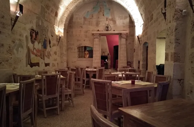 Stargate panzerotteria pizzeria restaurant in Gioia del Colle