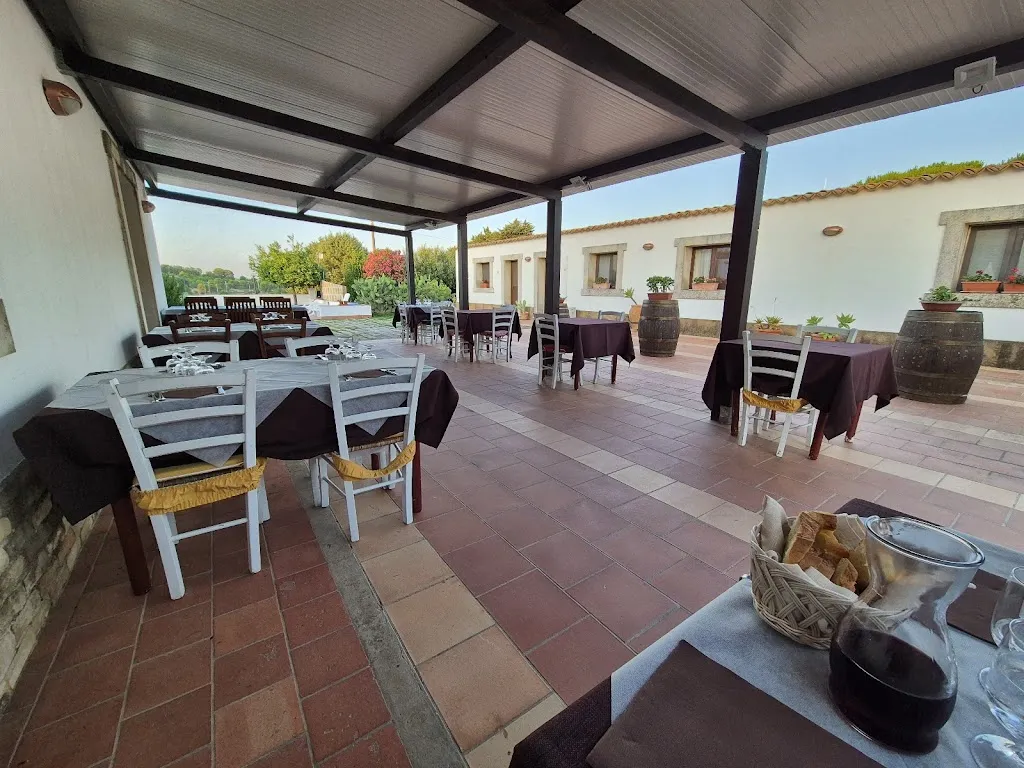 Ristorante @ Locanda Santa Marta Mallia restaurant in Avola