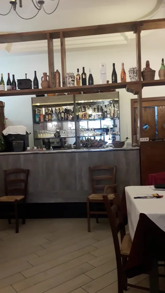 Trattoria Chapeau_Avola_slider_image_2