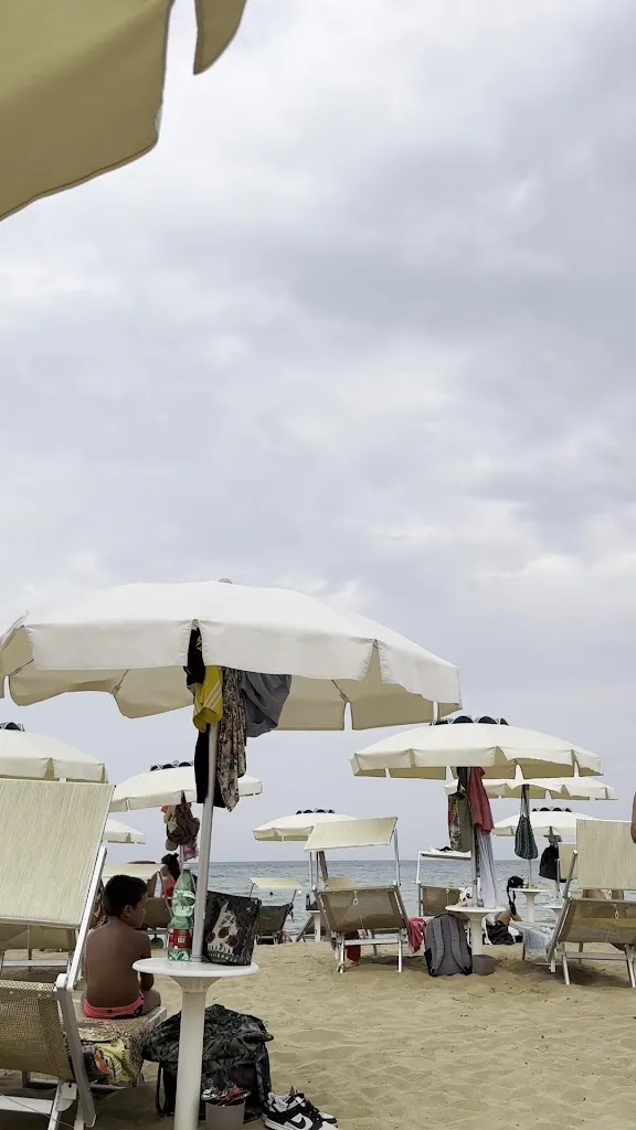 VORIA BEACH_Avola_slider_image_2