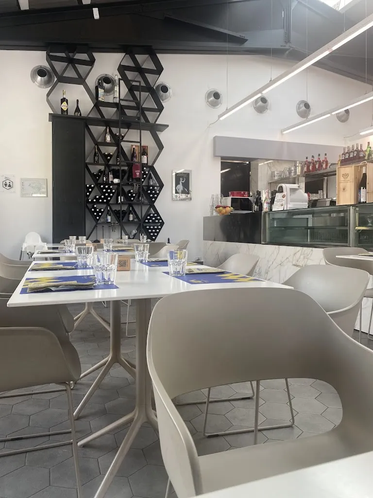 Novecento Mangiafico - Bistrot, Pizzeria, Pasticceria, Caffetteria, Long Drink. Avola._Avola_slider_image_3