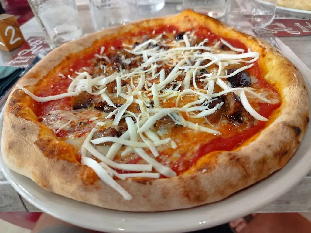 Christian Notarangelo_Borgo Hub_Avola_review