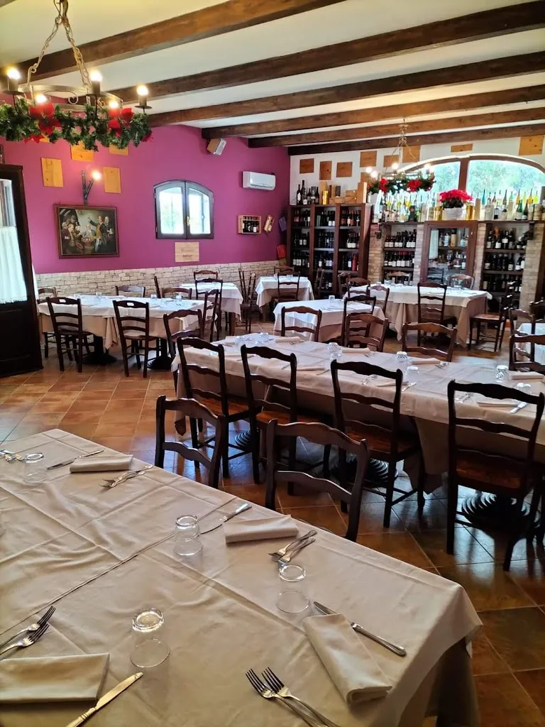 Vecchia Cantina Baroni restaurant in Avola