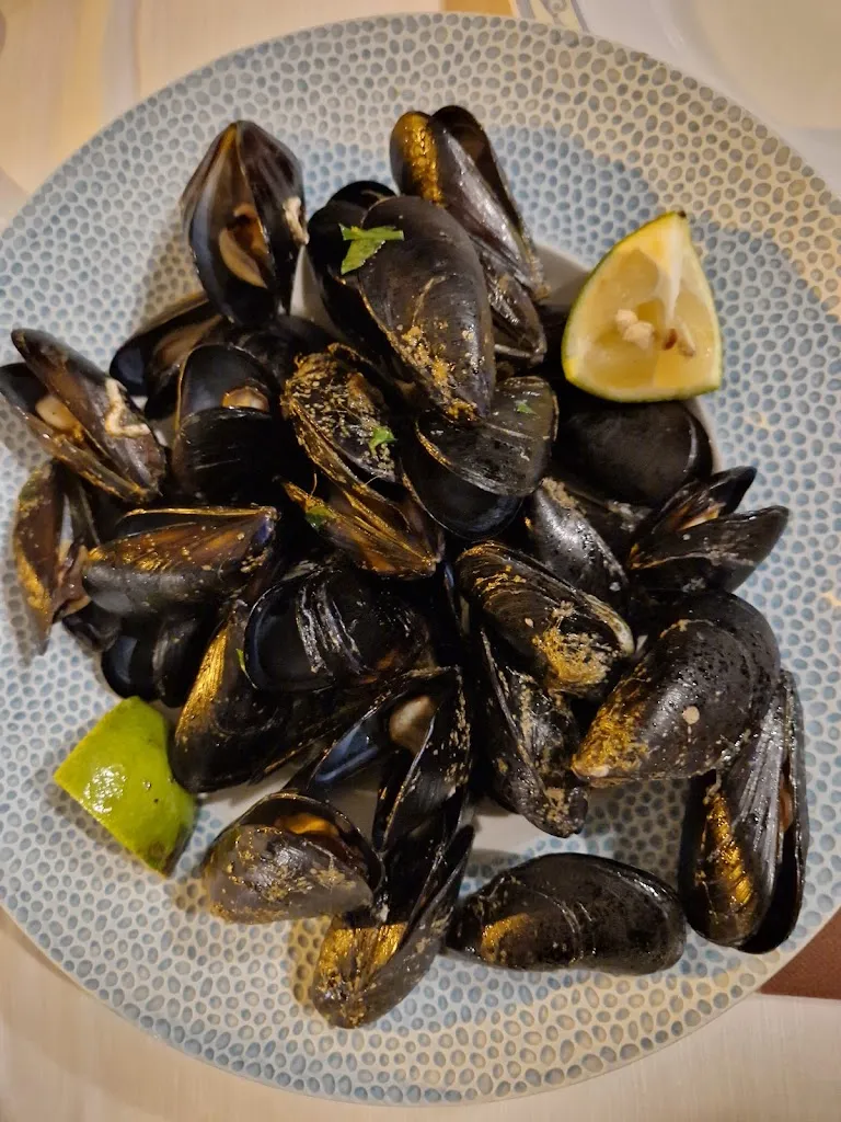 Vecchia Cantina Baroni_Avola_slider_image_3