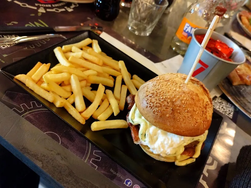 Factory 2.0_Avola_slider_image_3