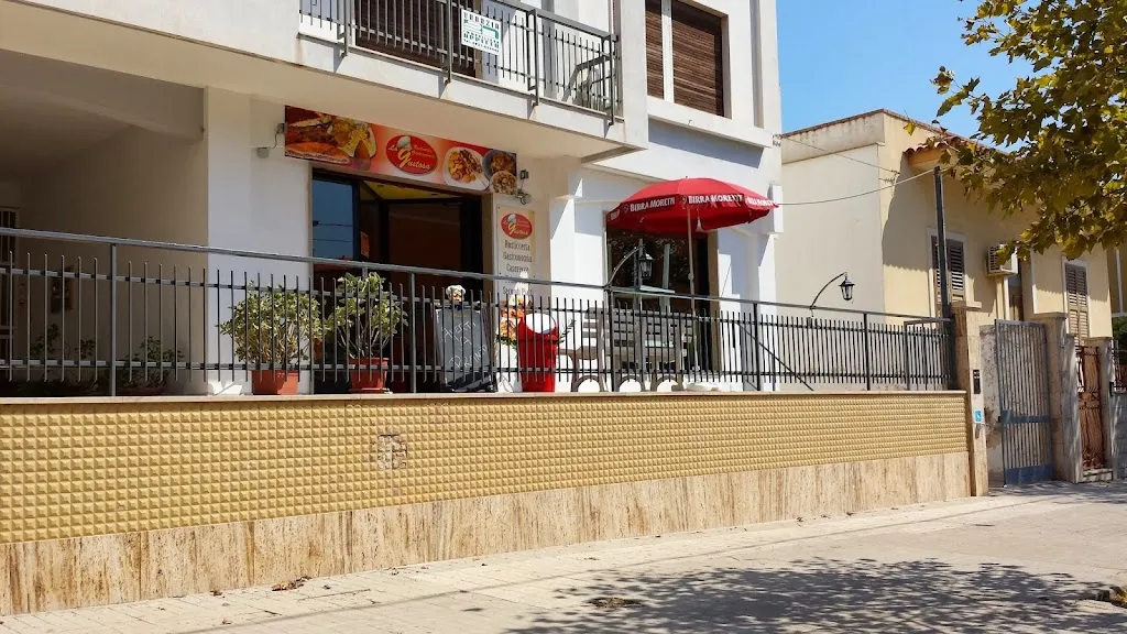 La Gustosa Gastronomia Girarrosto_Avola_slider_image_1