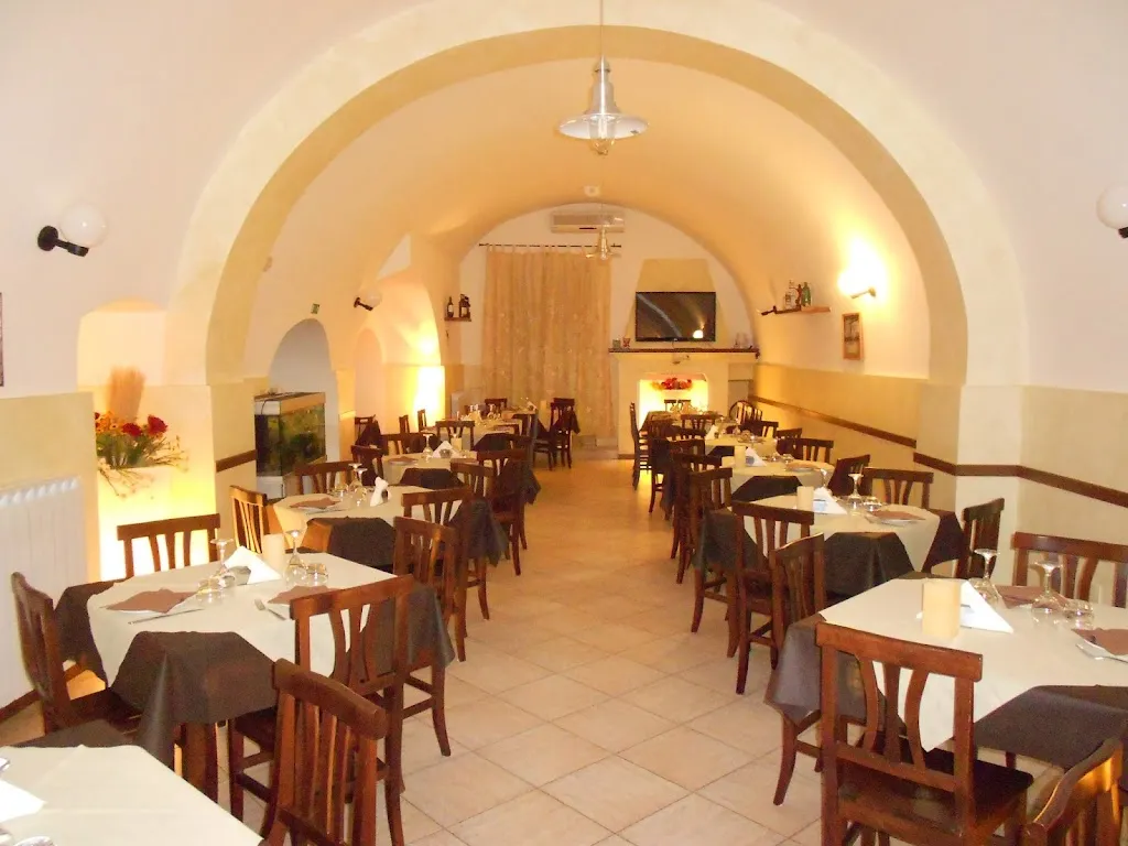 Red Pepper_Gioia del Colle_slider_image_1