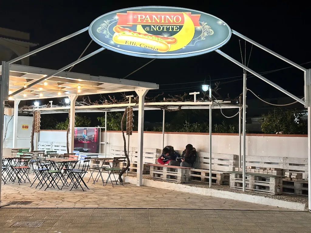 Il Panino Di Notte Dei F.lli CASSIA  restaurant in Avola