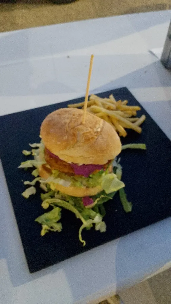 Arcangelo Ciccone_A Bombazza_Avola_Bewertung