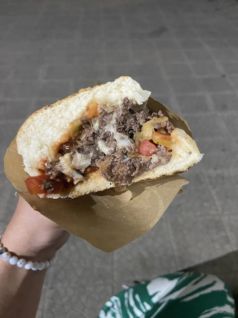 Paninoteca Liotta restaurant in Avola